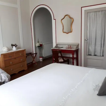 La Cordonnerie Couette-café 3*